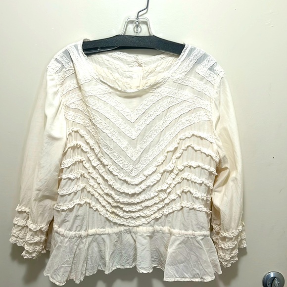 Magnolia Pearl used cream blouse